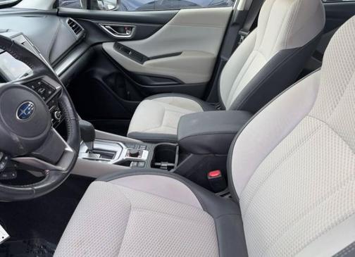 Crystal White Pearl 2020 Subaru Forester Premium