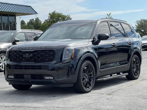 Ebony Black 2022 Kia Telluride SX