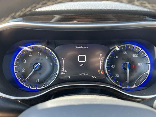 Fathom Blue Pearlcoat 2023 Chrysler Pacifica Limited