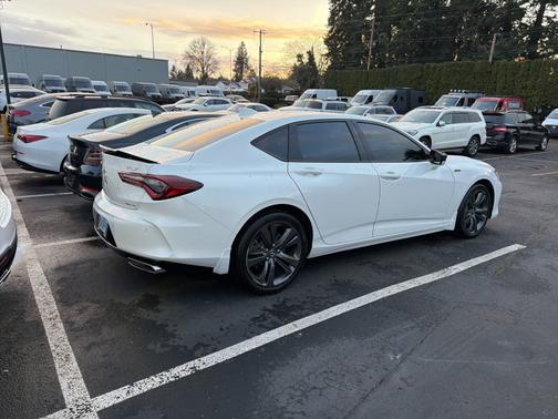 2023 Acura TLX 