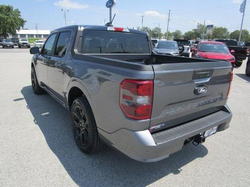 2025 Ford Maverick Lobo Standard