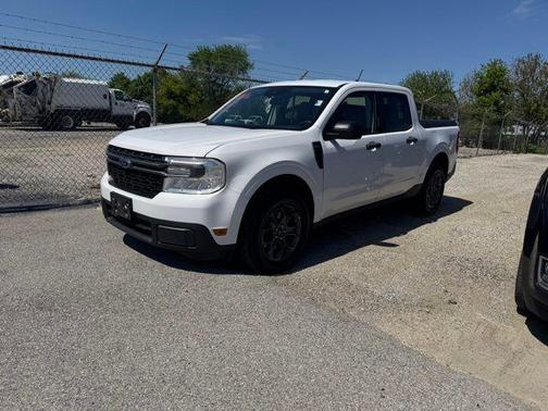 Oxford White 2022 Ford Maverick XLT