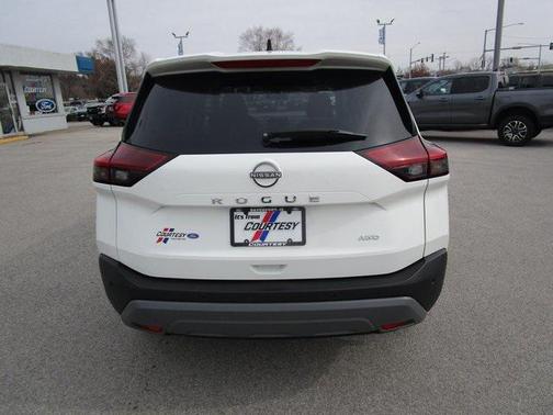 2023 Nissan Rogue S