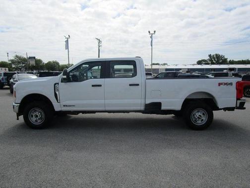 2025 Ford F-250 XL