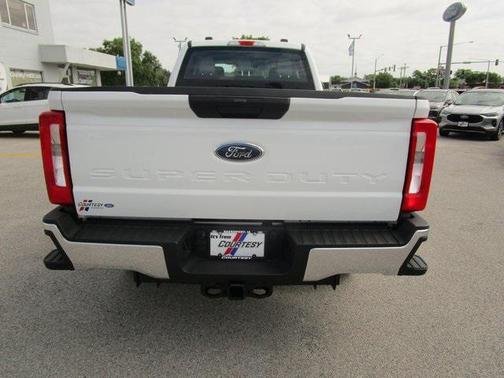 2025 Ford F-250 XL