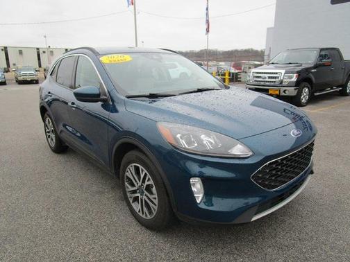 2020 Ford Escape SEL