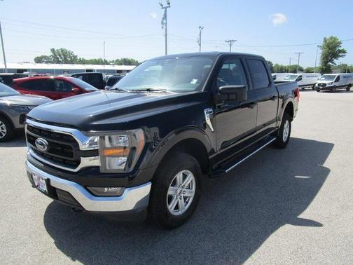 Agate Black Metallic 2023 Ford F-150 XLT Truck