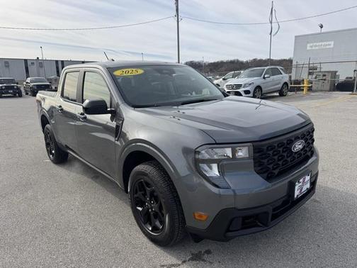 2025 Ford Maverick XLT