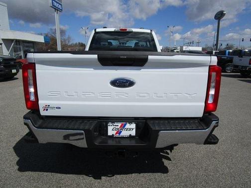2025 Ford F-250 XL