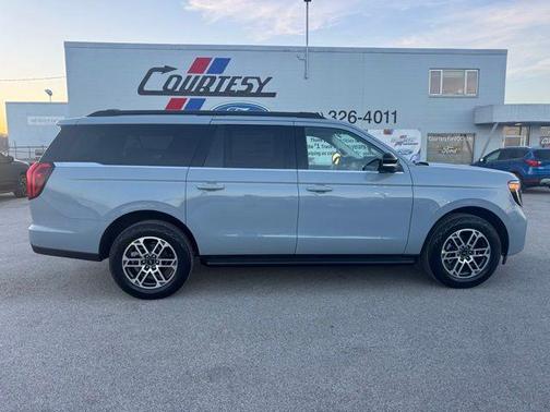 Gray 2026 Ford Expedition Max Active 4x4