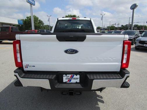 2025 Ford F-250 XL