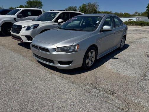Apex Silver Metallic 2013 Mitsubishi Lancer SE