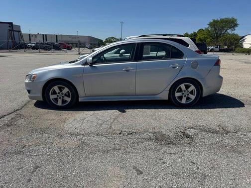 Apex Silver Metallic 2013 Mitsubishi Lancer SE