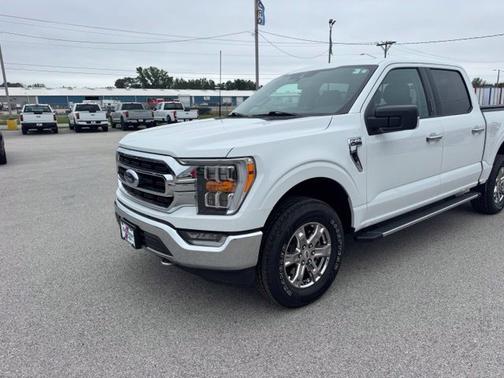 Oxford White 2021 Ford F-150 XLT