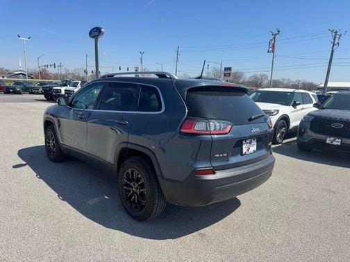 Slate Blue Pearlcoat 2021 Jeep Cherokee Latitude Plus