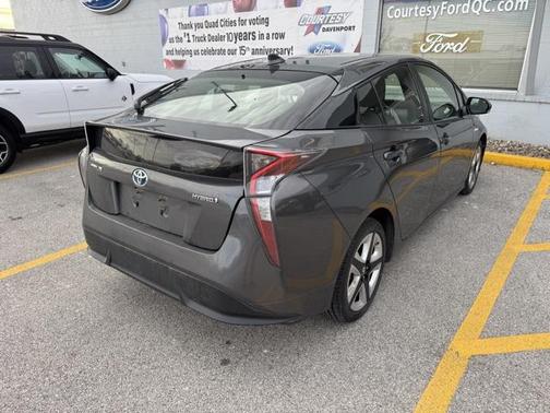 2017 Toyota Prius Four