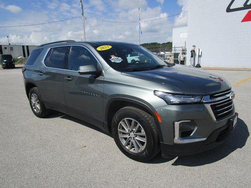 2023 Chevrolet Traverse LT Leather