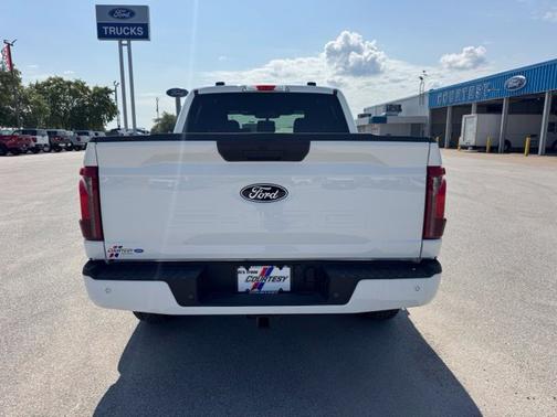 Oxford White 2026 Ford F-150 XLT