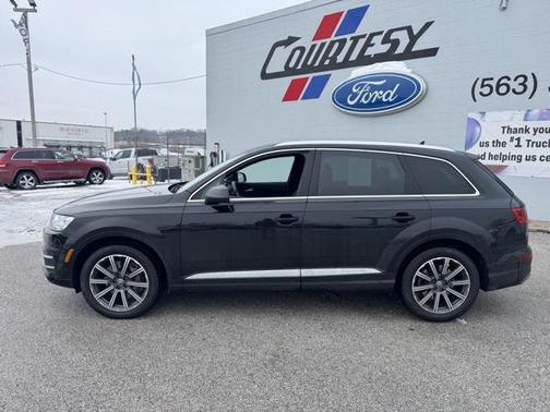 2019 Audi Q7 55 Prestige