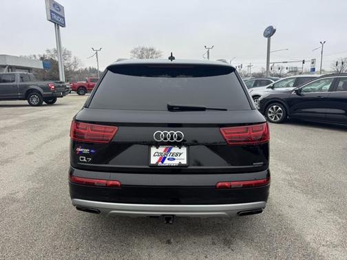 2019 Audi Q7 55 Prestige