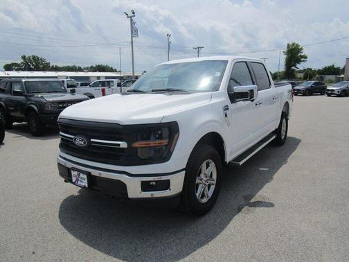 Oxford White 2024 Ford F-150 XLT