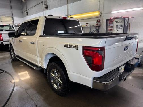 Oxford White 2024 Ford F-150 XLT