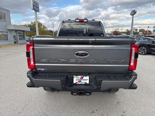 2023 Ford F-350 Lariat