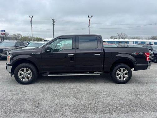 Magma Red Metallic 2019 Ford F-150 XLT