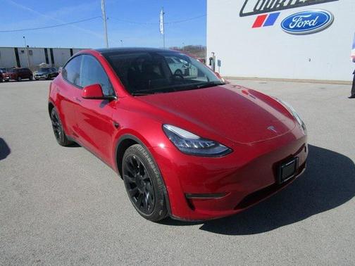 2022 Tesla Model Y Long Range Dual Motor All-Wheel Drive