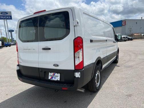 Oxford White 2023 Ford Transit-150 Base