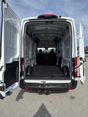 Oxford White 2026 Ford Transit-350 Base