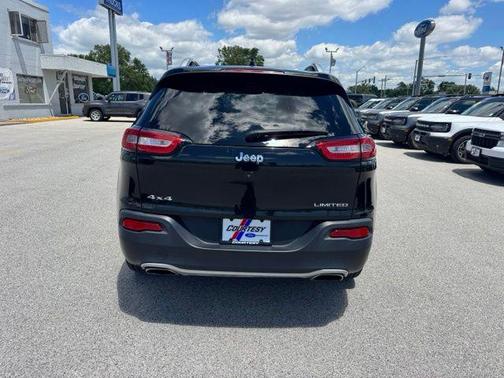 Brilliant Black Crystal Pearlcoat 2015 Jeep Cherokee Limited