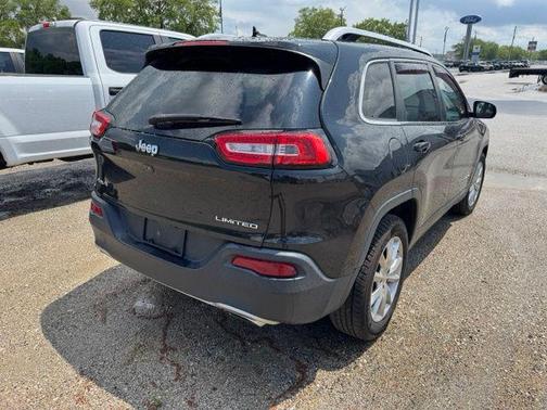 Brilliant Black Crystal Pearlcoat 2015 Jeep Cherokee Limited