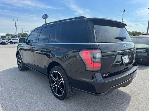 Agate Black Metallic 2021 Ford Expedition Limited
