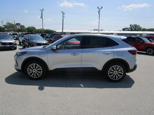 Iconic Silver Metallic 2024 Ford Escape PHEV SE