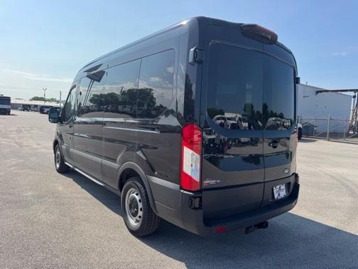 Agate Black Metallic 2026 Ford Transit-350 XL