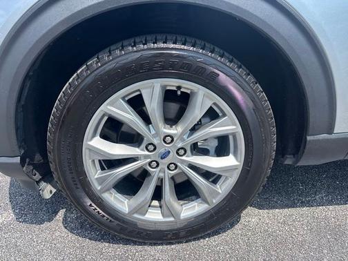 Silver Metallic 2024 Ford Explorer Base