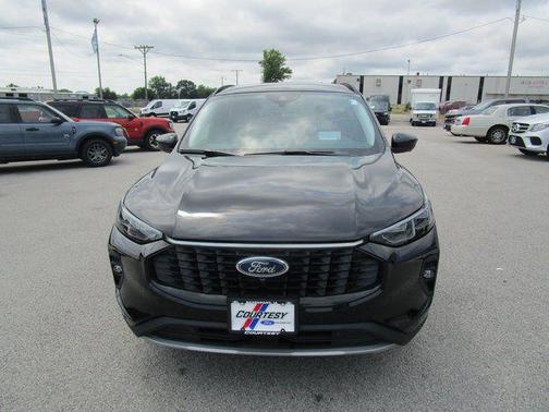 Agate Black Metallic 2024 Ford Escape PHEV SE