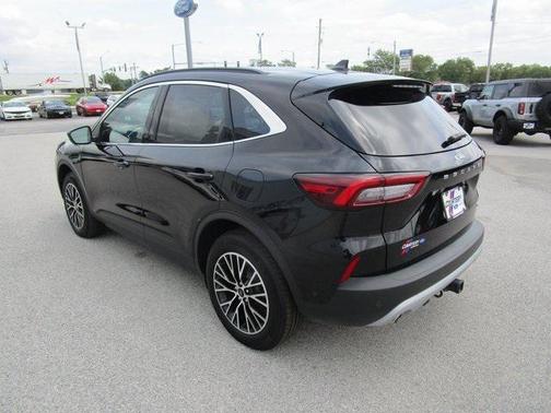 2024 Ford Escape PHEV SE
