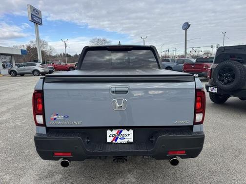 2022 Honda Ridgeline Black