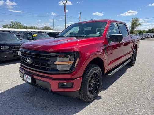 Ruby Red Metallic Tinted Clearcoat 2026 Ford F-150 XLT