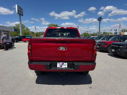 Ruby Red Metallic Tinted Clearcoat 2026 Ford F-150 XLT