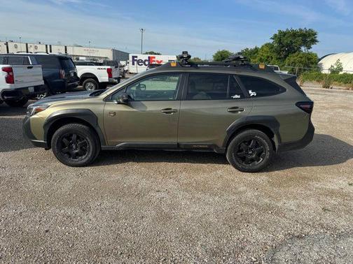 Autumn Green Metallic 2022 Subaru Outback Wilderness