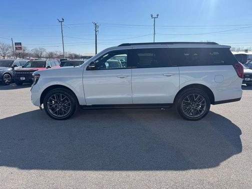 Space Silver Metallic 2026 Ford Expedition Max Platinum