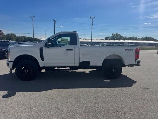 Oxford White 2026 Ford F-350 XL