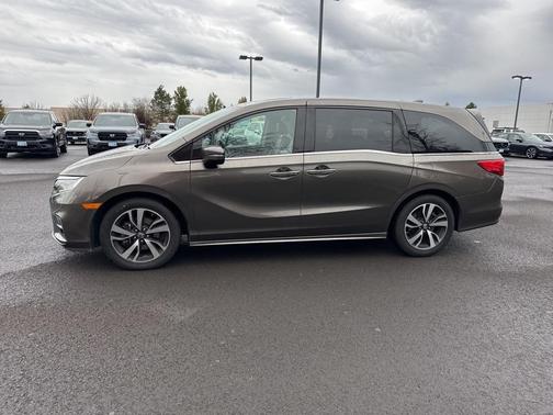 2018 Honda Odyssey Elite