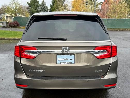 2018 Honda Odyssey Elite