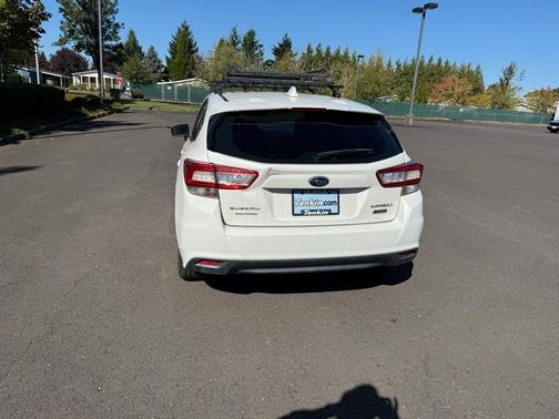 2018 Subaru Impreza 2.0i Sport