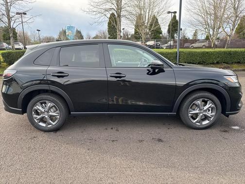 2026 Honda HR-V LX