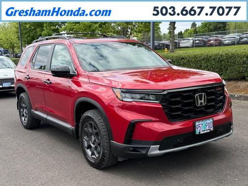 Radiant Red Metallic II 2025 Honda Pilot TrailSport